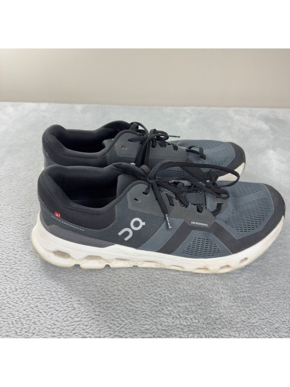 On Cloudrunner 2 Men's Size 13 US/12.5 UK/48 EU Eclipse/Black Colorway